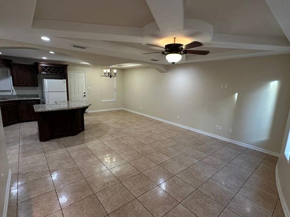 1103 N Sal St #4