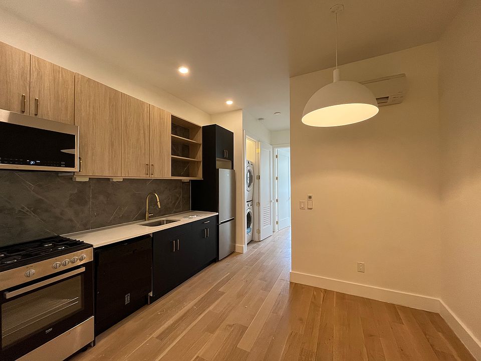 1st image of 50 Grace St Unit 202