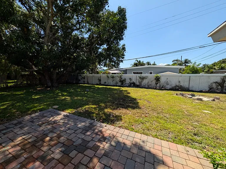 180 Penn Way — Photo 42