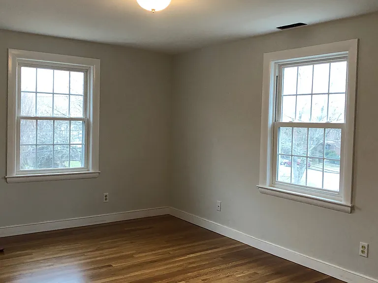 286 Lagrange St — Photo 11