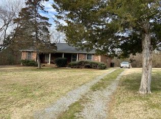 125 Sanitarium Dr, Madison, TN 37115