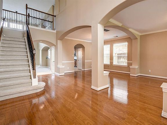 4th image of 3019 Blue Lagoon Ct