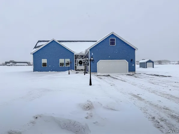 11742 K Francis Kellogg Ln, Adams Center, NY 13606