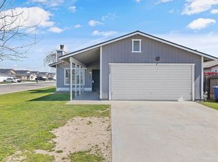 30988 Commercial Rd, Visalia, CA 93291