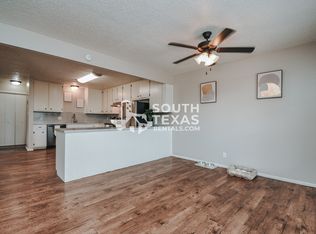 904 Simpson Fourplex - Apt C, Victoria, TX 77904
