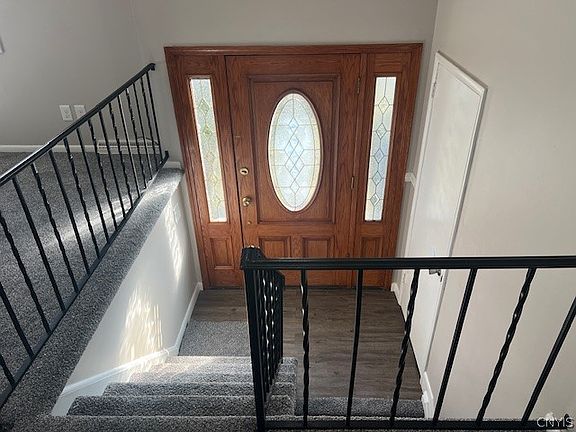 5th image of 45 Sauquoit St