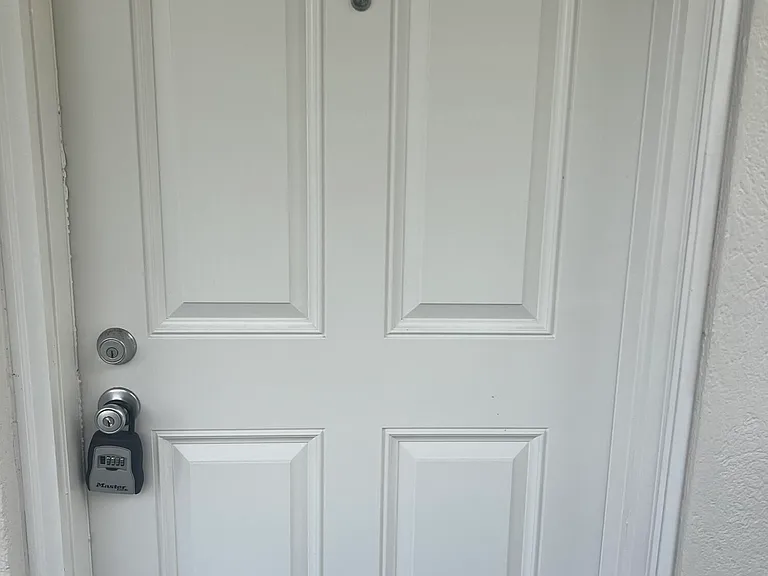 3640 Whitehall Dr #206 — Photo 2