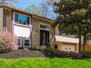 5423 Aylor Rd, Fairfax, VA 22032