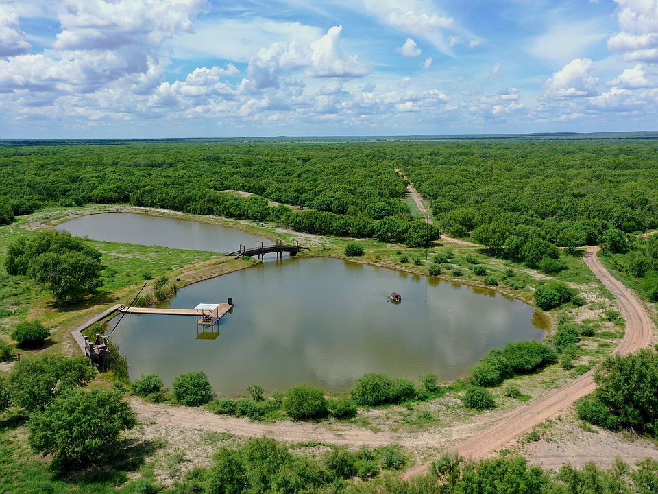 1st image of 440/- Acres Leona Vista Ranch Frio County Cres #4440