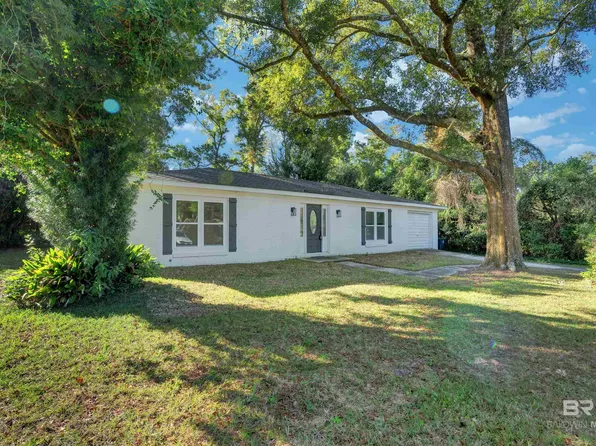 113 Paddock Dr, Fairhope, AL 36532