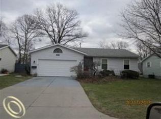 865 Saint Bernard St, Marysville, MI