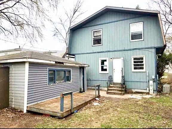 2nd image of 1315 N Pleasant Dr