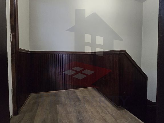 4th image of 188 Carleton St #2
