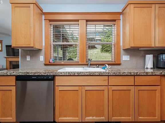 2nd image of 33830 Venture Blvd
