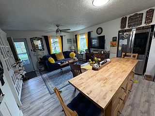 4th image of 6808 Highway 291