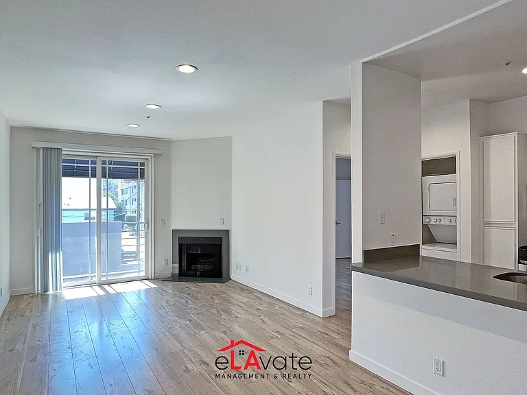 14515 Dickens St. — Photo 7