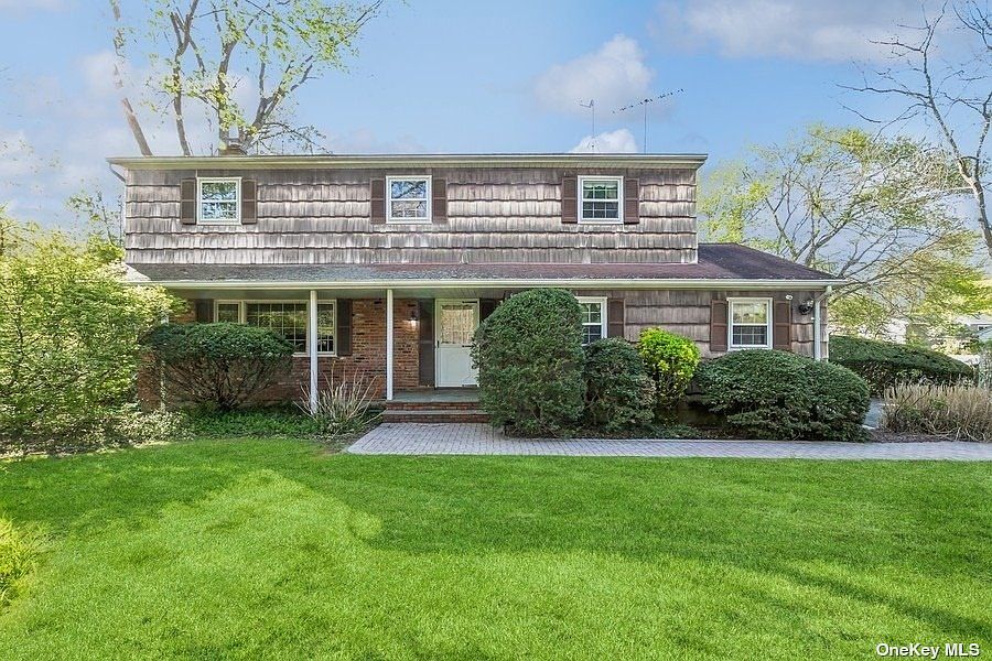 155 Parkway Drive N, Commack, NY 11725 Zillow
