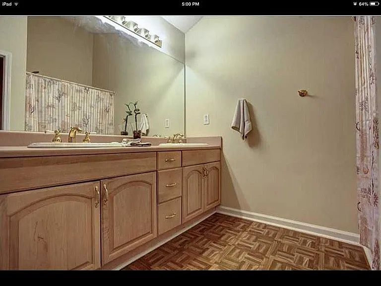 2609 Baramore Oaks Ln — Photo 10