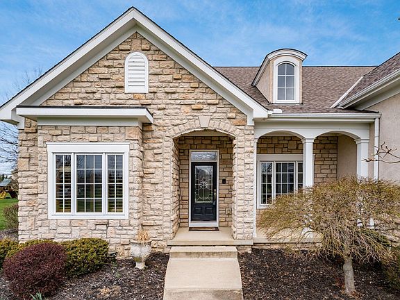 3rd image of 2444 Woodland Glen Dr
