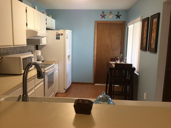 4th image of 1737 N Central Ave