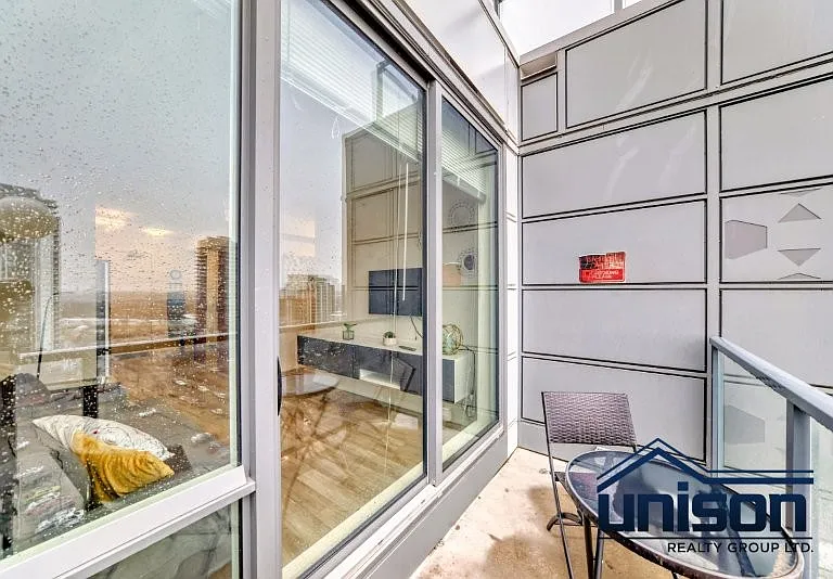 450 8th Ave SE #1507 — Photo 24