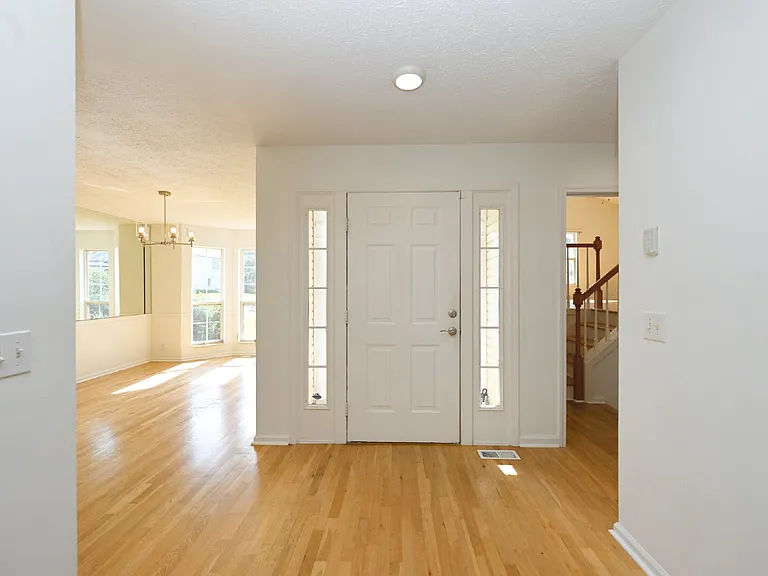 164 W Harbor Dr — Photo 9