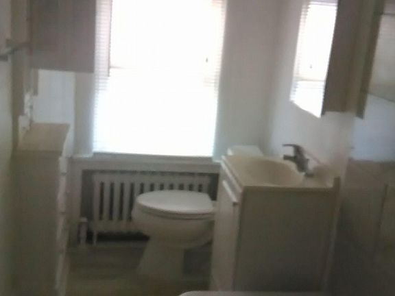 upstair bathroom