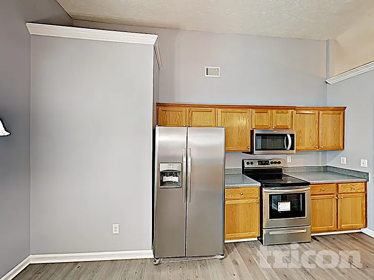 420 Heathcliff Ct — Photo 6