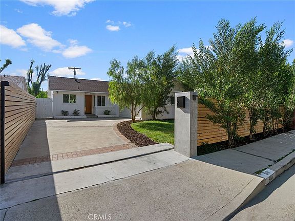 2nd image of 5141 Don Pio Dr