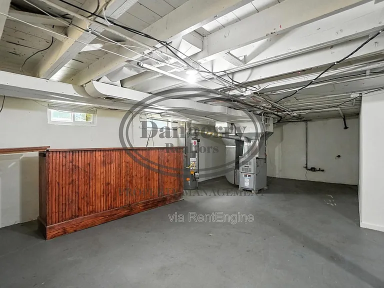 822 Searles Rd — Photo 37