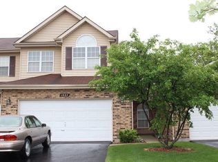 1035 N Jamey Ln, Addison, IL 60101