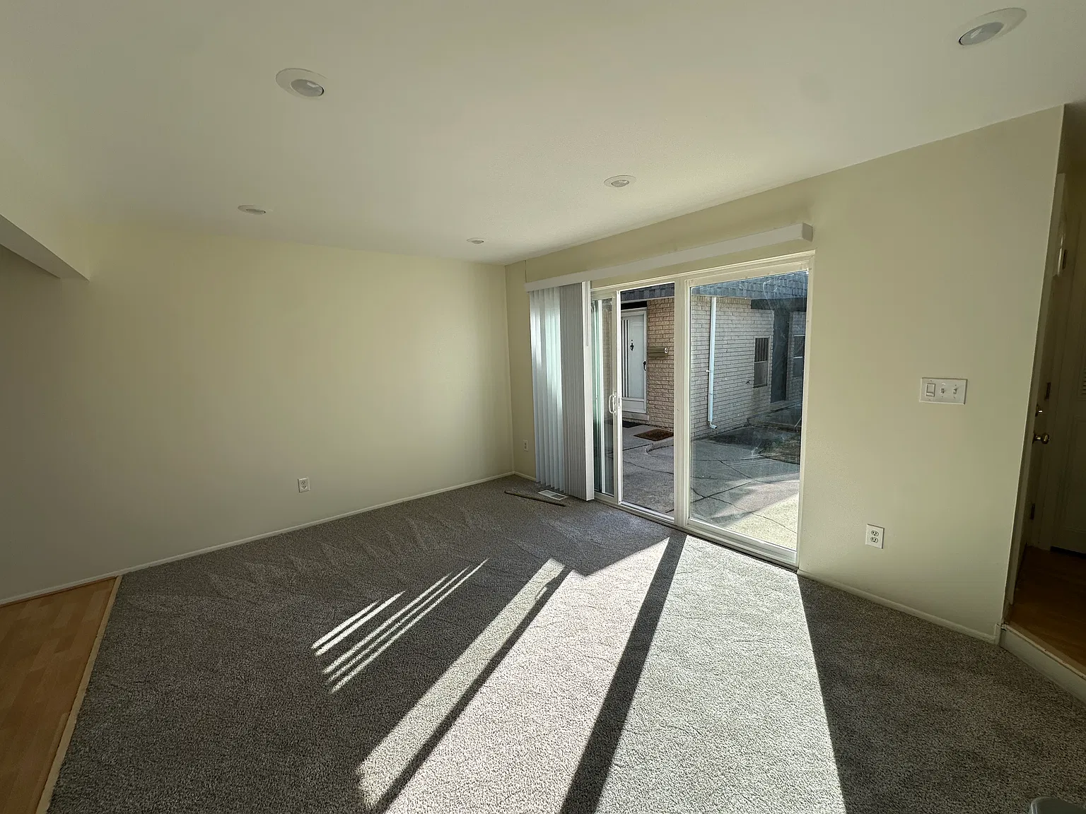 2 bed, 1.5 bath, 1311 sqft, $1,395 — Photo 4