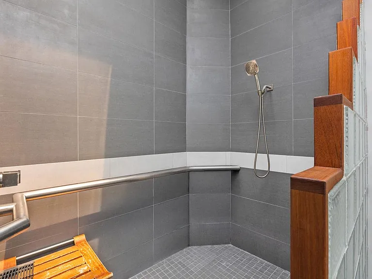 674 E Solana Cir — Photo 21