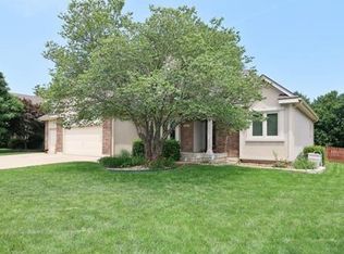 2414 SE 6th Ter, Lees Summit, MO 64063