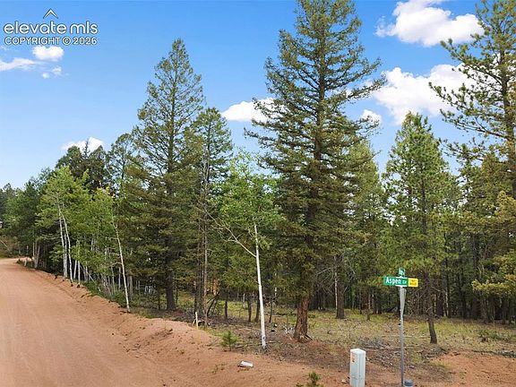 4th image of 810 Ridge Rd