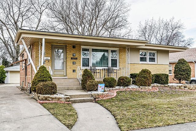 1st image of 10040 S 53rd Ave