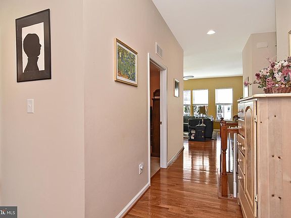 5th image of 21313 N Acorn Way