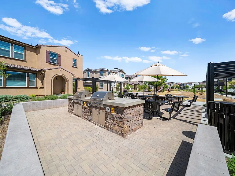 40379 Melrose Dr — Photo 43
