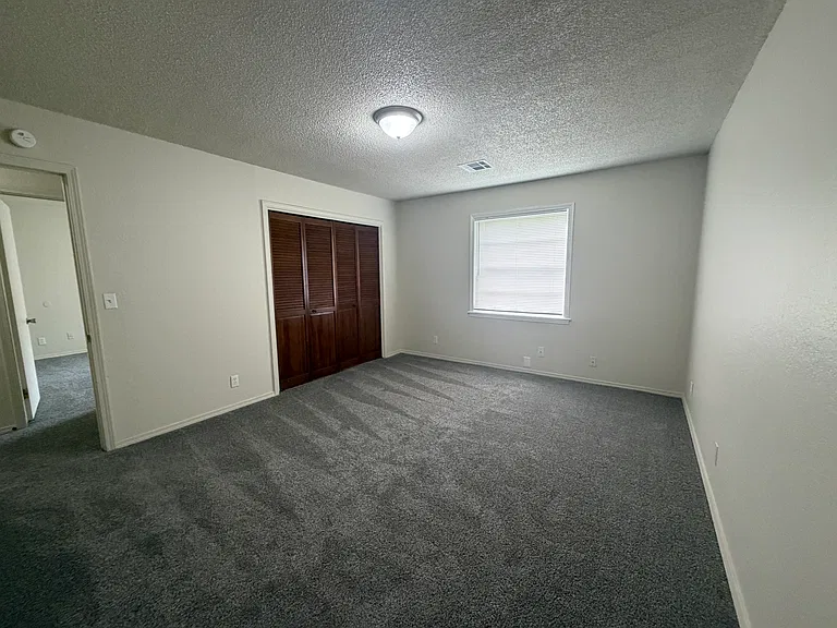 12748 E 39th St — Photo 14