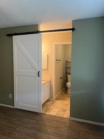 2327 Goldspring Ln — Photo 24