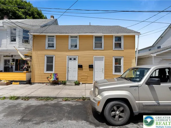 231-233 W Abbott St, Lansford, PA 18232