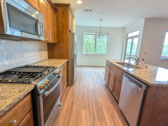 3rd image of 7406 NE 30th Ave