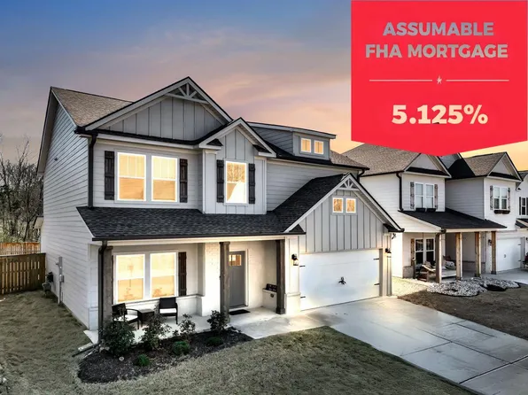 8792 Snowy Owl Rd, Ooltewah, TN 37363