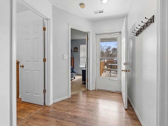 5th image of 289 Fox Ridge Road