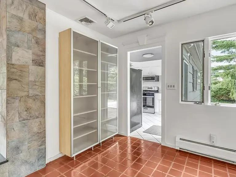 10 Drumlin Rd — Photo 17