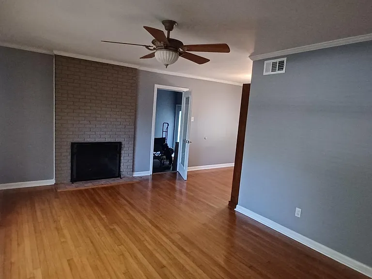 7619 Harmon Dr — Photo 8