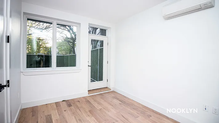 Rented by Nooklyn NYC LLC | media 6