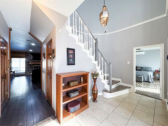 4th image of 6618 Wimbledon Trail Rd