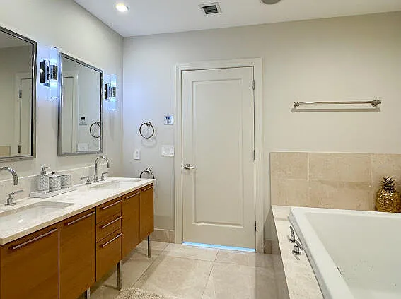 17001 Collins Ave #4204 — Photo 10