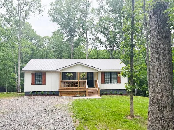 38 Red Bud Ct, Clarksville, VA 23927